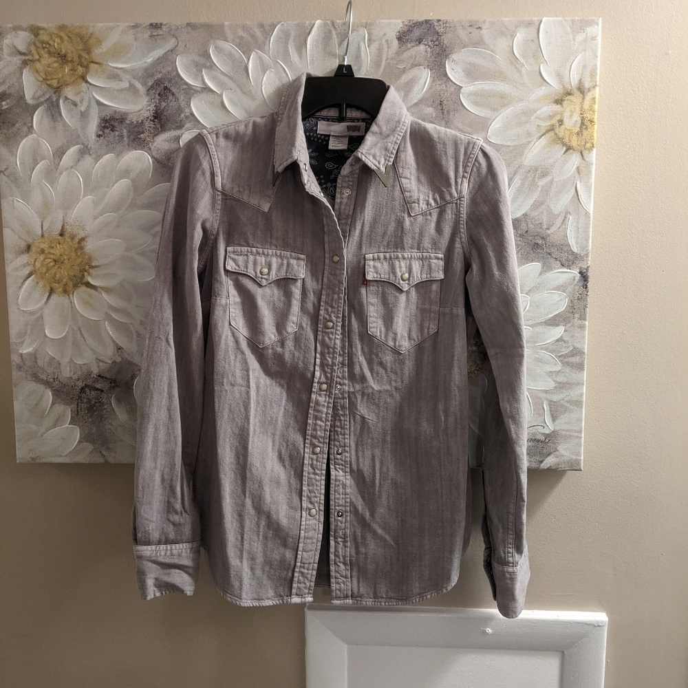 Levi's Button Up - image 1